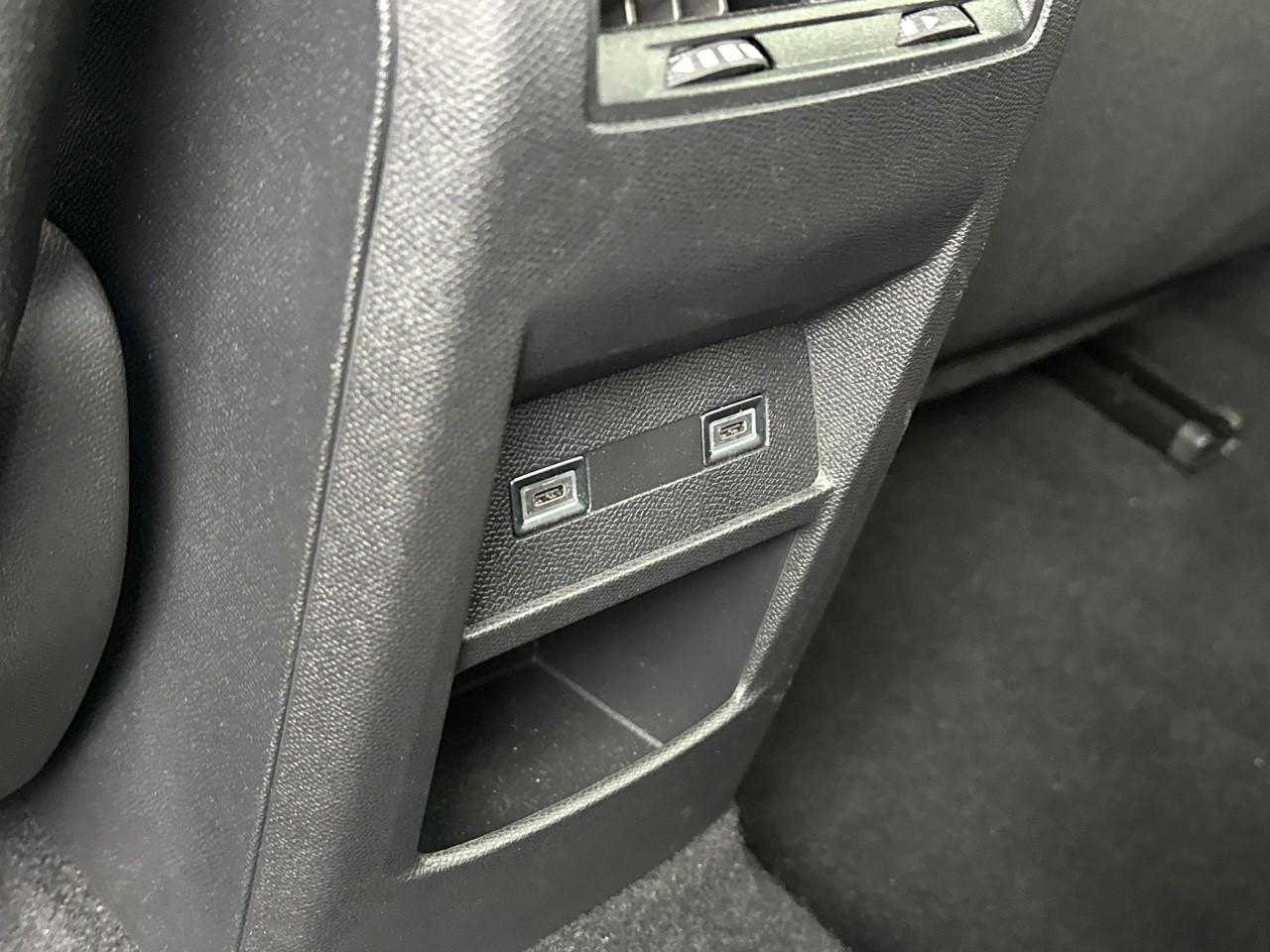 Peugeot 308 hybrid 145 e-dcs6 allure — photo 36