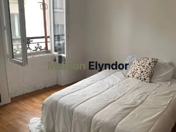 Studio 1 pièce 30 m²