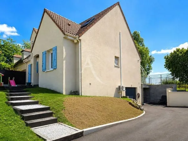 Maison 6 pièces 128 m²