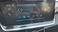 Peugeot 208 1.2 Hybrid 110ch Style e-DCS6 — photo 13