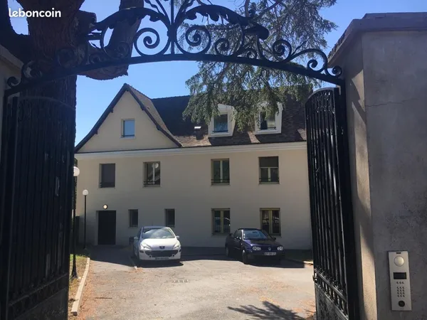 Leuville sur orge secteur résidentiel dans jolie résidence calme appartement 3 pièces avec parking p