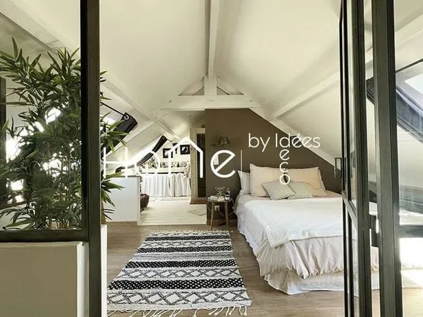 Maison 7 pièces 182 m²
