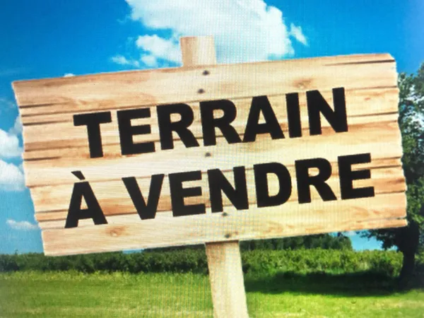 Terrain 2700 m²