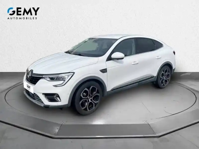 Renault Arkana e-tech 145 - 21b