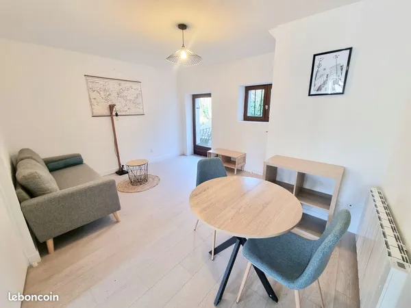 Appartement T2 rénové avec jardin