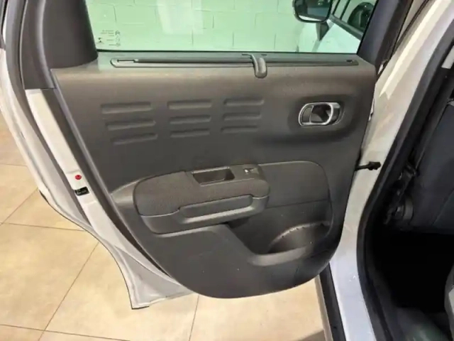Citroën C3 Aircross puretech 130ch s&amp;s shine pack eat6 — photo 12
