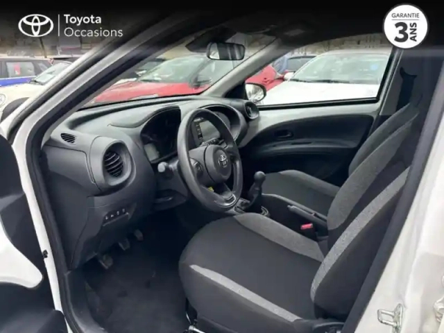 Toyota Aygo X 1.0 vvt-i 72ch active business my23 — photo 11