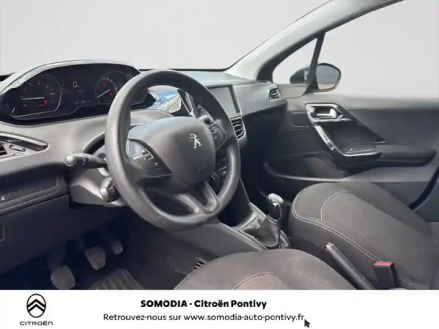 Peugeot 208 1.2 puretech 82ch active 5p — photo 12