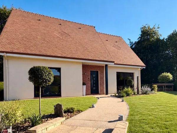 Maison 132 m² - 4 chambres - Sous-sol complet - Terrain 654 m²