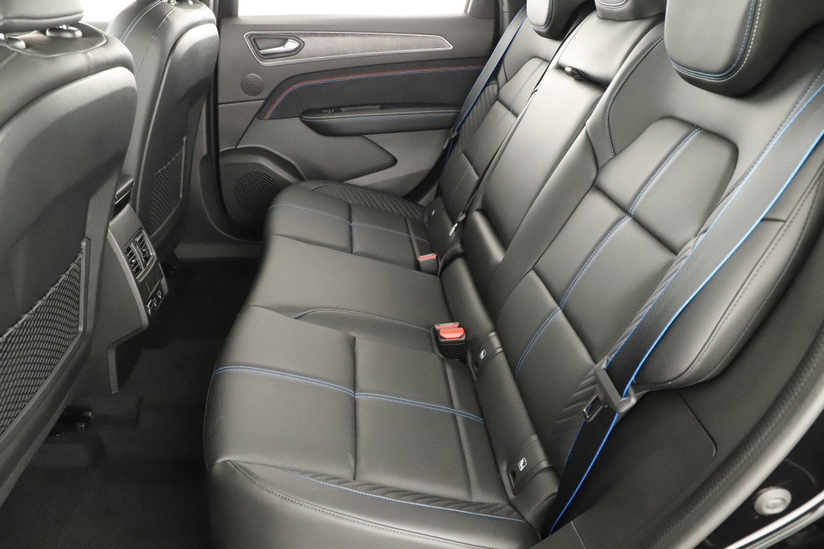 Renault Arkana — photo 12