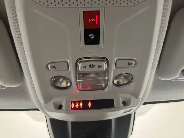 Peugeot 208 hybrid 110 e-dcs6 — photo 103