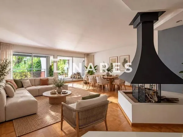 Appartement 3 pièces 101 m²