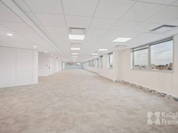 Bureaux 554 m²
