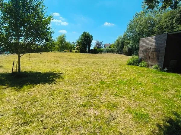 Terrain à bâtir 1600 m2