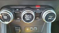 Renault Captur 1.0 TCe 90ch Techno — photo 15