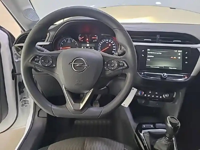 Opel Corsa 1.2 turbo 100 ch bva8 — photo 8