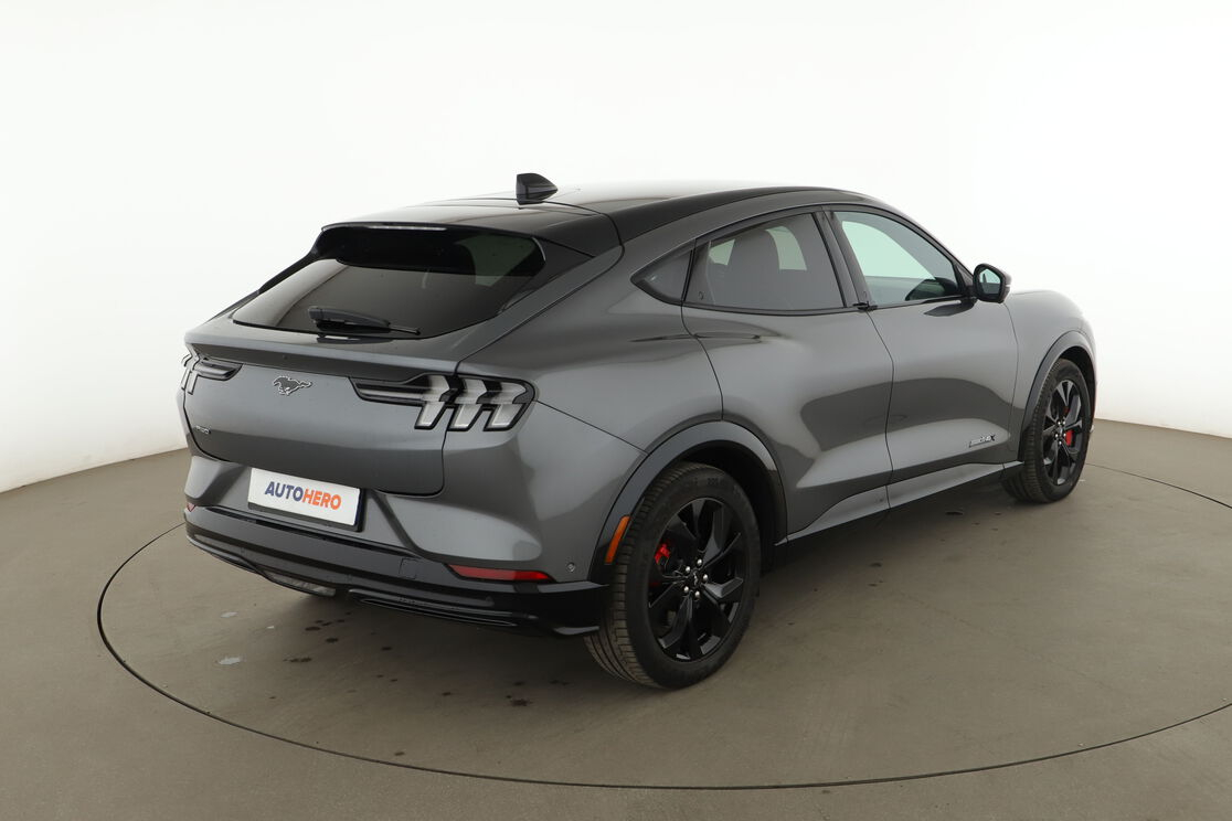 Ford Mustang Mach-E Extended Range AWD Premium 99 kWh — photo 5