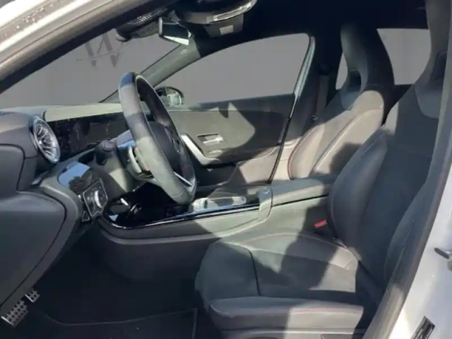 Mercedes Classe A 180 d amg line — photo 14