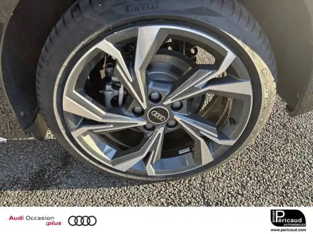 Audi A3 sportback 40 tfsie 204 s tronic 6 — photo 9