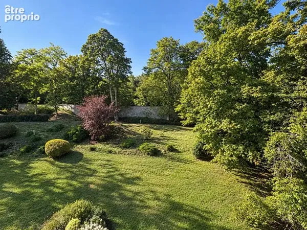 Le mesnil-le-roi - la grille royale - dernier étage - 101 m² - vue dégagée
