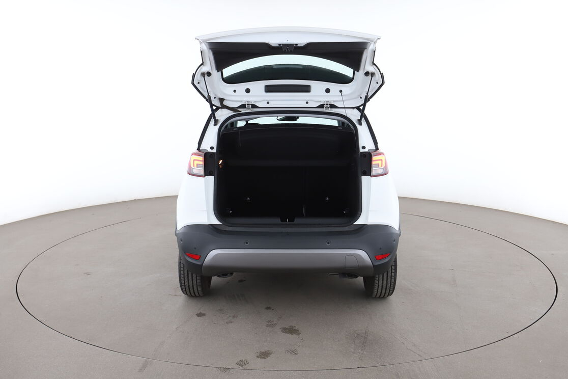 Opel Crossland X 1.2 Turbo Design 120 ans — photo 15