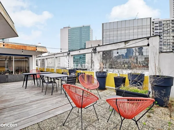 Bureaux 589 m²