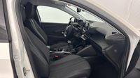 Peugeot 208 1.5 BlueHDi 100ch S&S Allure Pack — photo 15