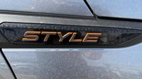 Peugeot 2008 e-2008 136ch Style — photo 14