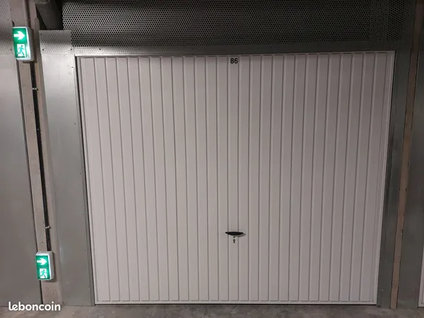 Garage à Golfe Juan