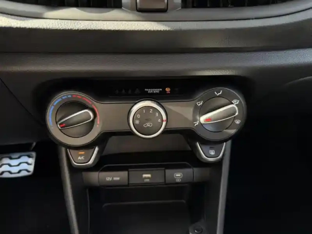 Kia Picanto 1.0 gdi 68 ch bvma5 gt-line 5p — photo 18
