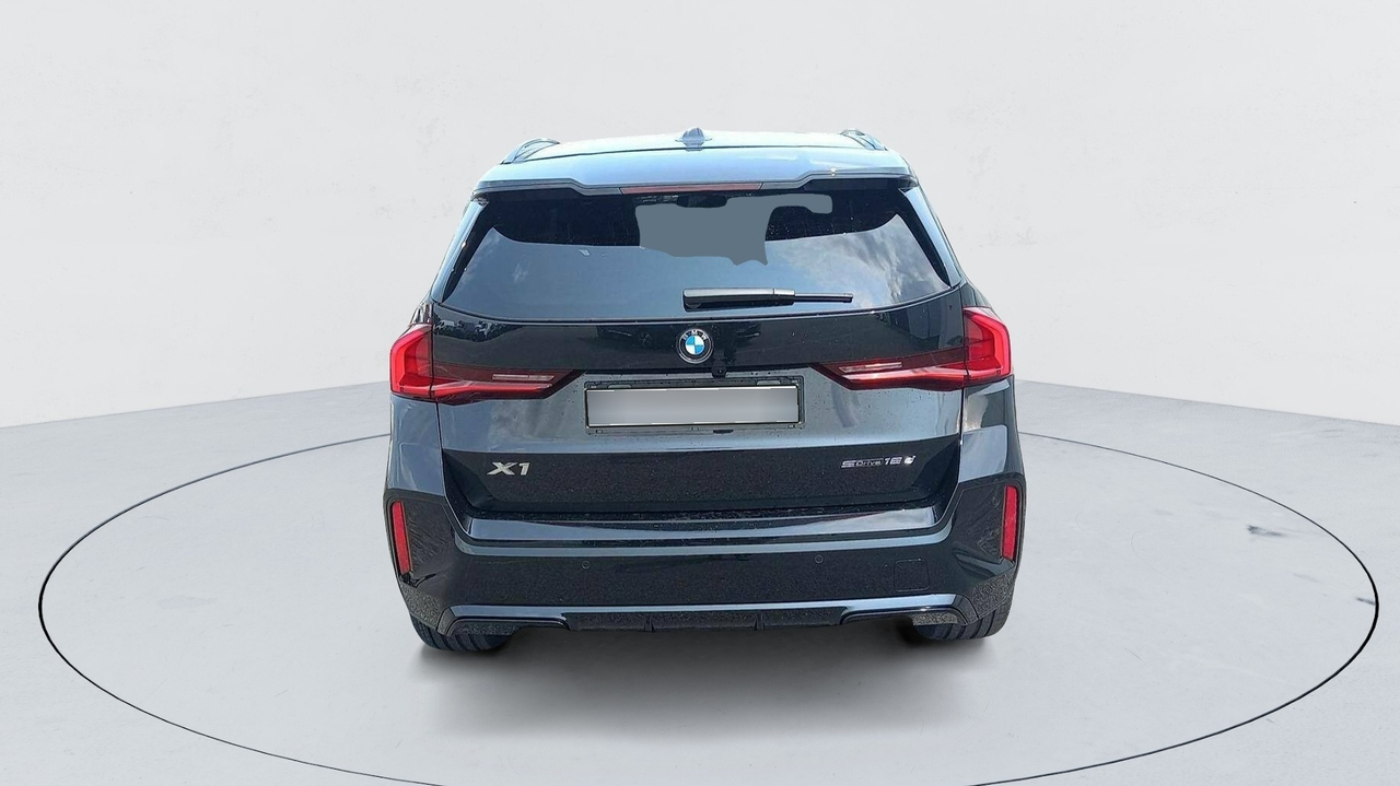 BMW X1 — photo 4