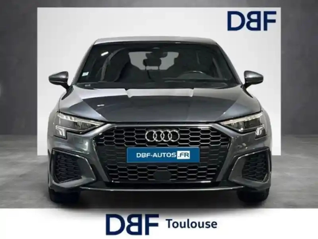 Audi A3 35 tfsi mild hybrid 150 s tronic 7 s line — photo 7