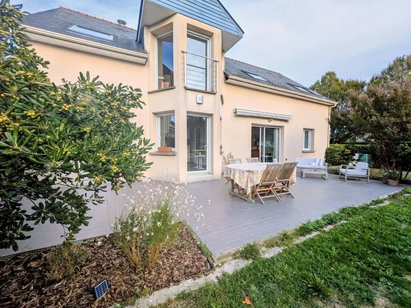 Maison 6 pièces 145 m²