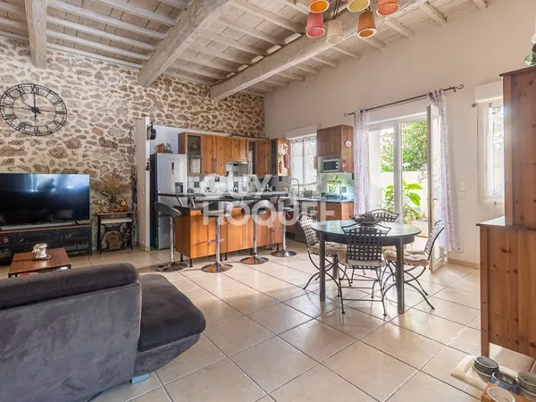 Maison de ville rénovée avec terrasses à Frontignan La Peyrade