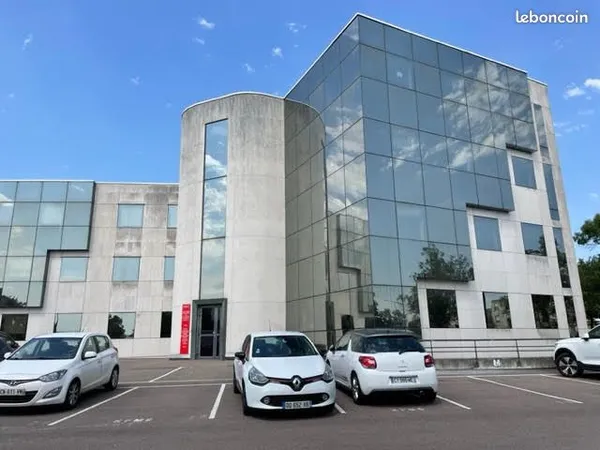 Espace bureau / local professionnel-commercial Dijon Toison d'Or