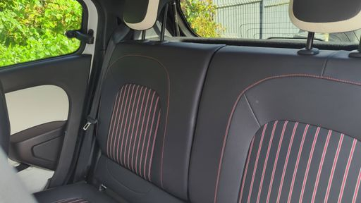 Renault Twingo 0.9 TCe 95 - Le Coq Sportif – 2019 – 58351 km – Essence – Boîte Manuelle — photo 36