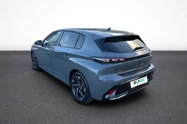 Peugeot 308 phev 180 e-eat8 — photo 4