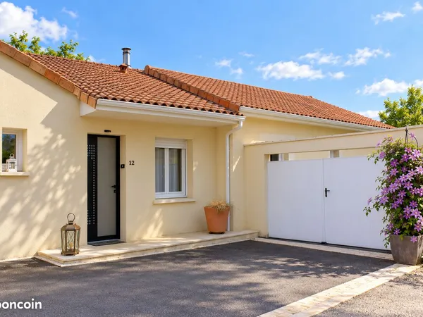 Maison familiale 118 m² - Piscine chauffée - Pergola bioclimatique - Pool house - Terrain 855 m²