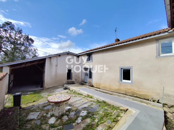 VENTE d'une maison de 81 m² à SAINT JULIEN D ODDES