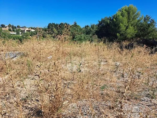 Terrain 506 m²