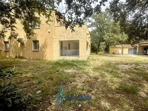 Maison de luxe 7 pièces 180 m²