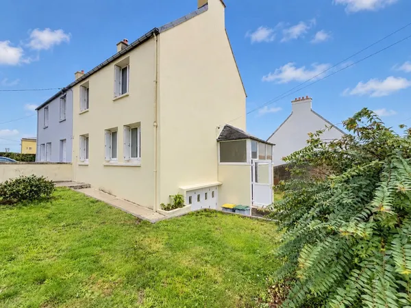 LANDERNEAU - Maison de 6 pièces de 97 m2