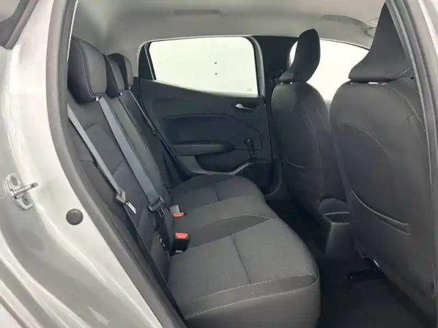 Renault Clio tce 90 — photo 25