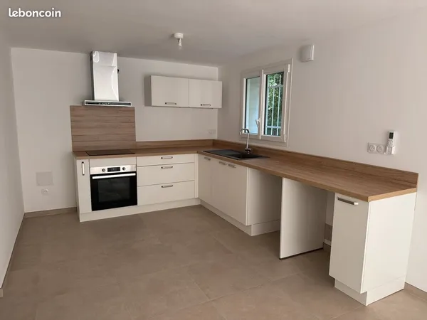 Loue appartement 72m2