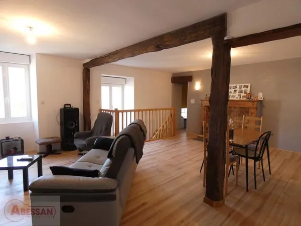 Bien immobilier de rendement Vente Laguépie 7p  196000€