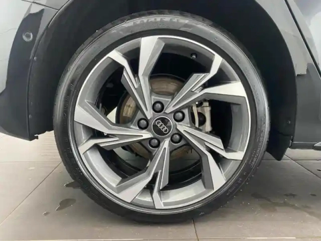 Audi A3 sportback 40 tfsi e 204ch phev s line s tronic 6 — photo 10