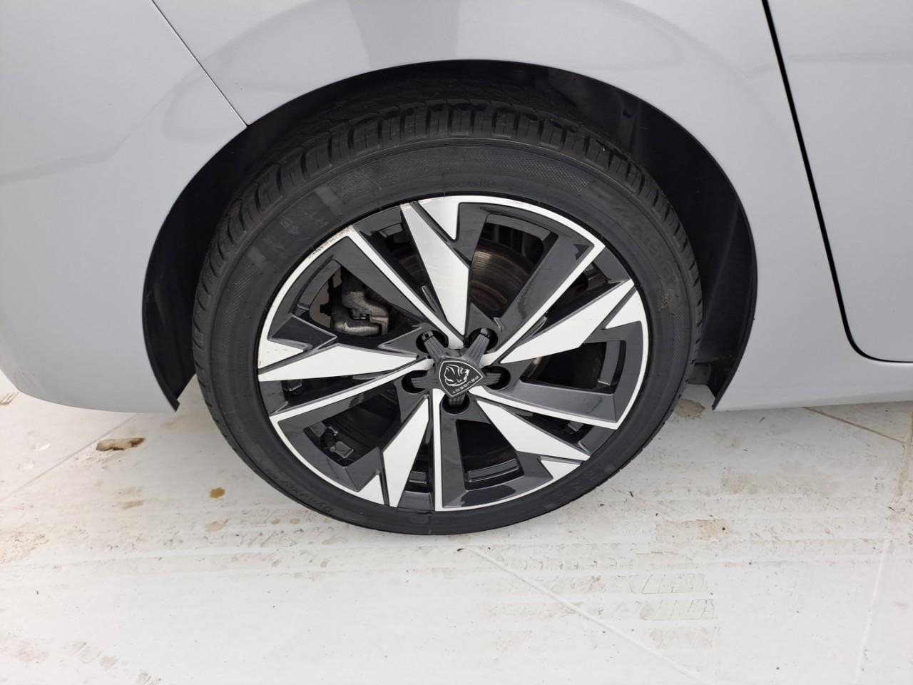 Peugeot 308 puretech 130ch s&s bvm6 allure — photo 18