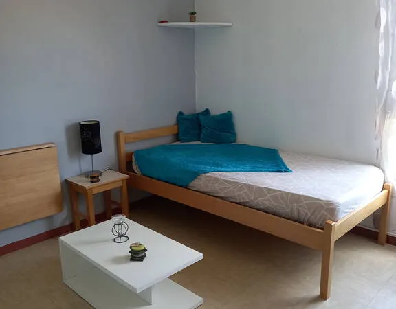 Studio 1 pièce 18 m²