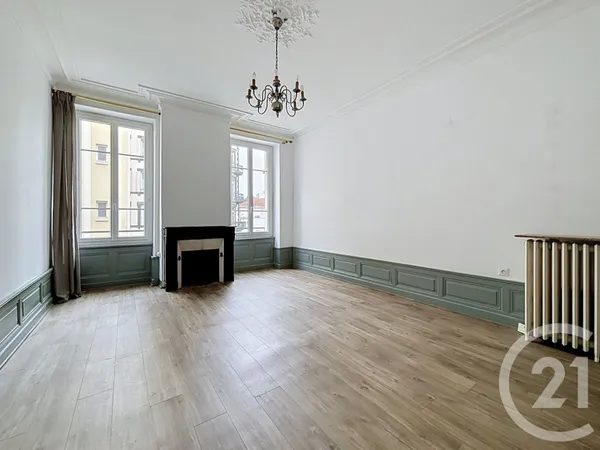 Appartement 4 pièces 96 m²