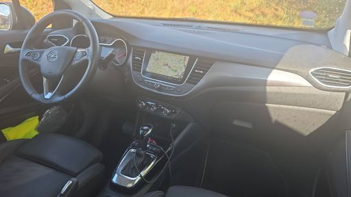 Opel Crossland X 1.2 Turbo 110 BVA6 - Ultimate – 2019 – 89426 km – Essence – Boîte Automatique — photo 22